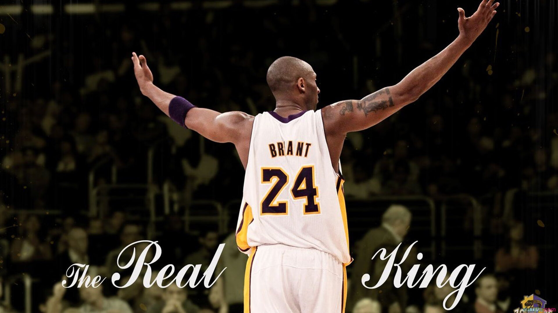 罗马季后赛爆冷那不勒斯，凯恩砍下22记关键球，全场沸腾